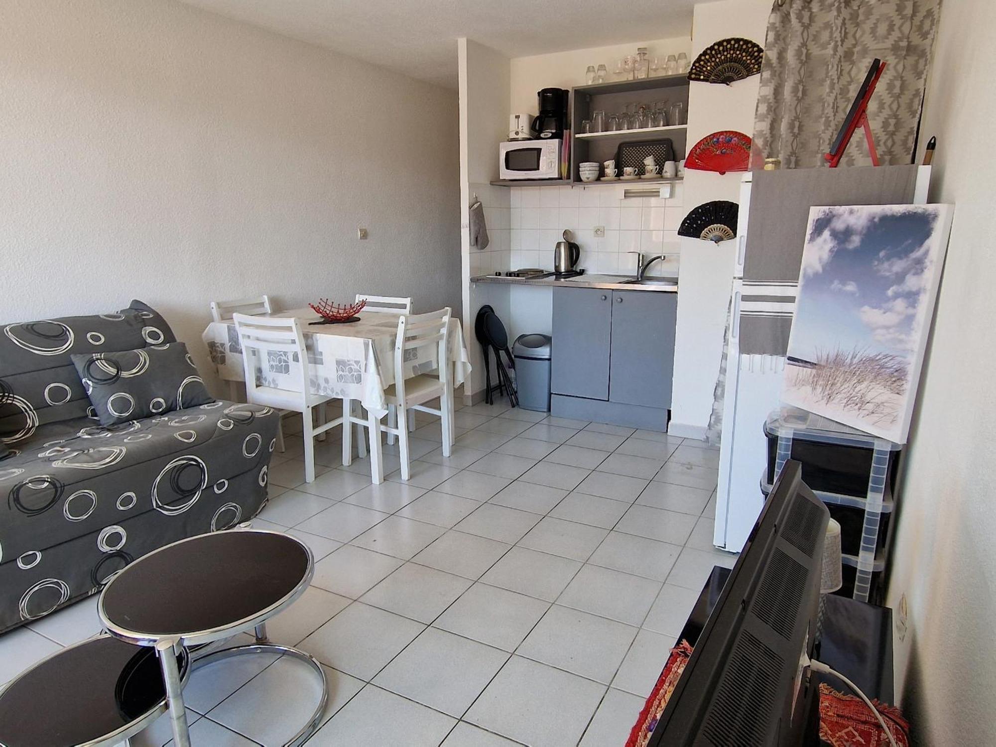 Banyuls-Sur-Mer: T2 Avec Terrasse Couverte Et Parking Privatif - Fr-1-309-146 Exterior foto